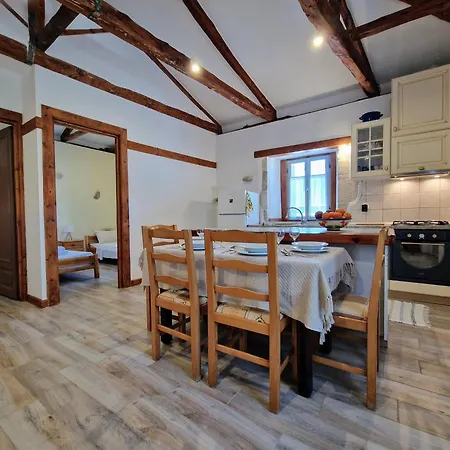 Zafiri House 2 Bedroom Ocean View Free Parking * Kávallos